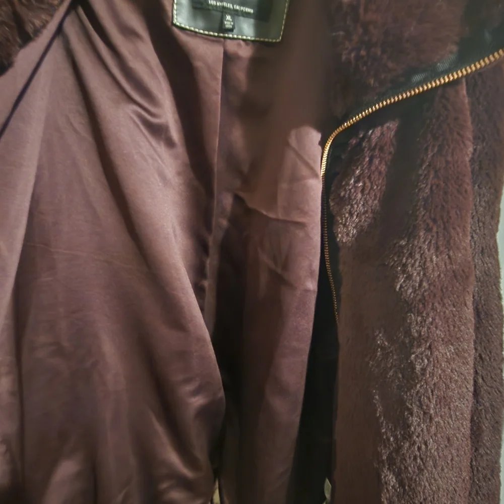 Lucky Brand Burgundy Teddy Jacket with Oversized Fit and Cozy Plush Texture Nwot - Picture 8 of 10